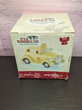Enesco It’s a wonderful life series II Ernie’s Taxi Cab Vintage 2003. NOS